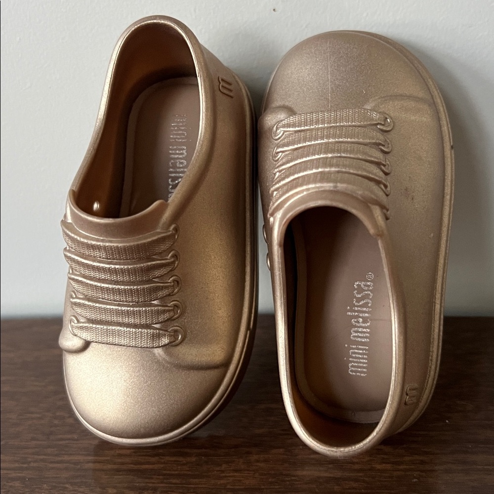 Mini Melissa Metallic Gold/Bronze Sneakers Size 5 Toddler - Picture 12 of 12